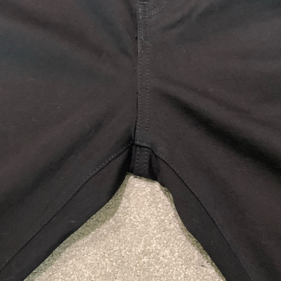 Style & Co Petite Jeans Size 8P Color: Black Rinse - Picture 8 of 8